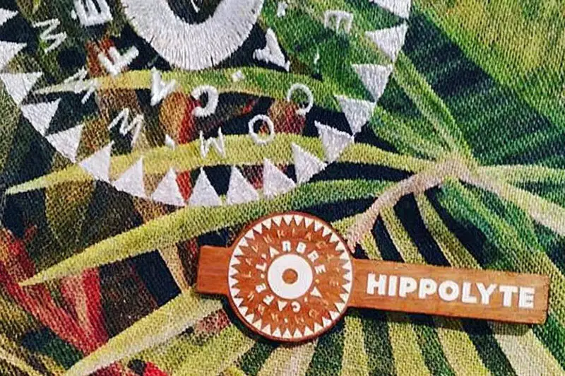 Badge gravé au laser sur bois de peuplier